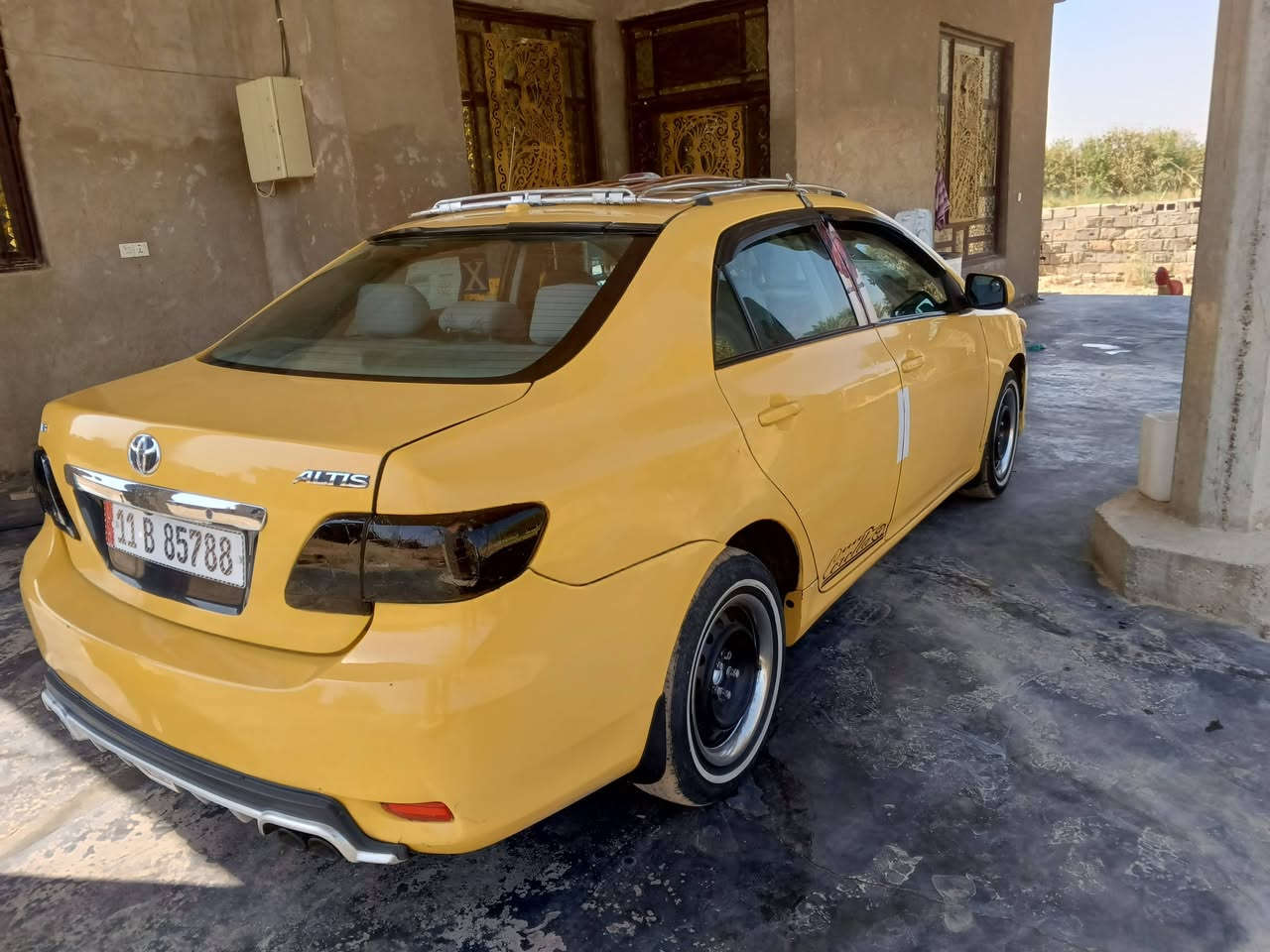 سلام عليكم للبيع او المراوس كورلا 2009 محدث 2013 حادثها الجاملغ الخلفي للسائق محرك وكير خير من الله 
مكانها صلاح الدين الدجيل السعر 95
للتواصل ***********
