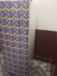 ثلاجة • للبيع