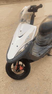 سلام عليكم ماكس عدله دراجه نضيفه وكلشي بيه شغال دراجه مال رمبه ماصارلهه هواي من نازله لسعر 650 مكاني بغداد الشعب ***********
