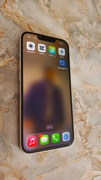 آيفون 13 • بطارية 95% • بابل الشوملي