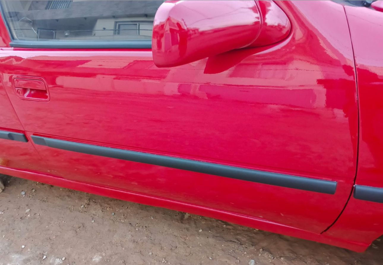 #الى عشاق السيارة الاقتصادية وغراضها مناسبة وياه اليجي يصلحها سيارة متعوب عليها ماتعبك ويومية طافي بالشارع #متاح 
اوبل فكترى 92 شبابية بنات ولد سيارة حلوه وگاعده 
محرك حجم 2000 
محرك گير خير من الله 
سيارة مصبوغة عام للجمالية دون ضرر او گلبه او حادث 
تايرات تمشيك سنه 
حدادية امامي خلفي تمام 
دبلات امامية شد البارحة جديد 
داخل السيارة كلش حلو ونظيف 
شاشة كبيرة فول HD بيها كافة الحساسات 
مميزاتها تدعم وتكنك على جميع الهواتف تشغل كافة المواقع تنربط الها كاميرى بيها ميزة تحديد موقع GBS تلقائي عند تفعيل هذه الميزة 
مضخم صوت داخلي الصوت يرج رج واربع سماعات جديدة 
هورن شغال  
دوشمة ارضية جلد  
جام يصعد ينزل كله شغال مكاين جديدة بهوى ايدك 
بور بريك كامل البارحة شديته اصلي البريك لمس   
باتري جديد 
هورن شغال 
مسرة جنطة جديدة بس الدكمة ماشديتها شغاله حتى القفل 
جام كله داير حبل امامي خلفي جام البوب شرط شخط مابيهن
ترايك للبصرة
سيارة رقم نجف الماني تريد مداور تحويل بسمك تريد وكالة
سنوية نافذة من 2020 صاحبها بالنجف ابن حمولة ومتواصلين وياه 
السيارة دكها حاسبة ماعليها غرامات درهم وهاي الصورة يمك 
بيع السعر 32$ورقة بيها مجال بسيط مراوس حسب القناعة مكاني صلاح الدين قضاء الدور للاستفسار الاتصال 
***********
