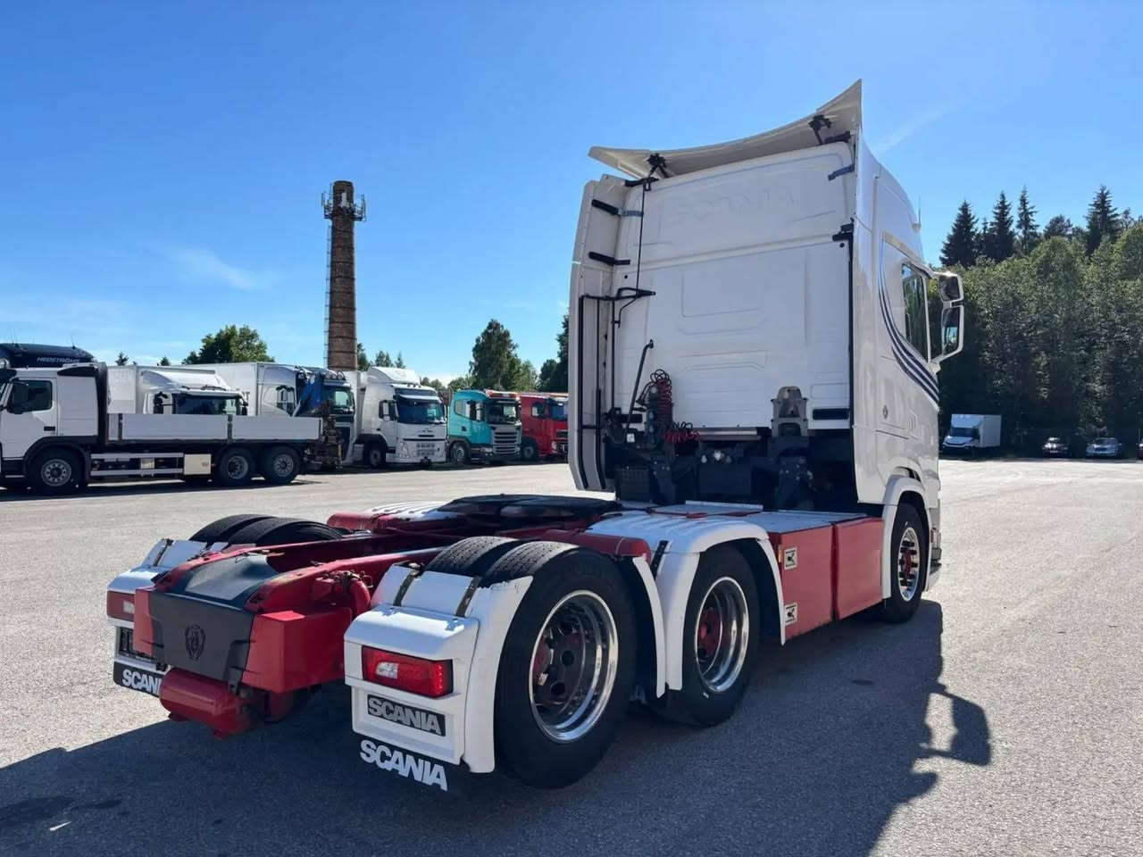 Scania S580
سنة الصنع 2019
ممشى 775.000 كم
ناقل حركة أوتوماتيكي 
قوة المحرك 581 حصان 
نظام المحور 6×2
رتايدر كامرة حساسات 
ثلاجة مايكرويف
كفالة من كلشي 
السعر 570 ورقة
شامل نقل وكمرك


**إذا كنت صاحب هذا الإعلان وتريد حذفه لأي سبب، رجاءا أرسل رسالة إلى الدعم الفني**