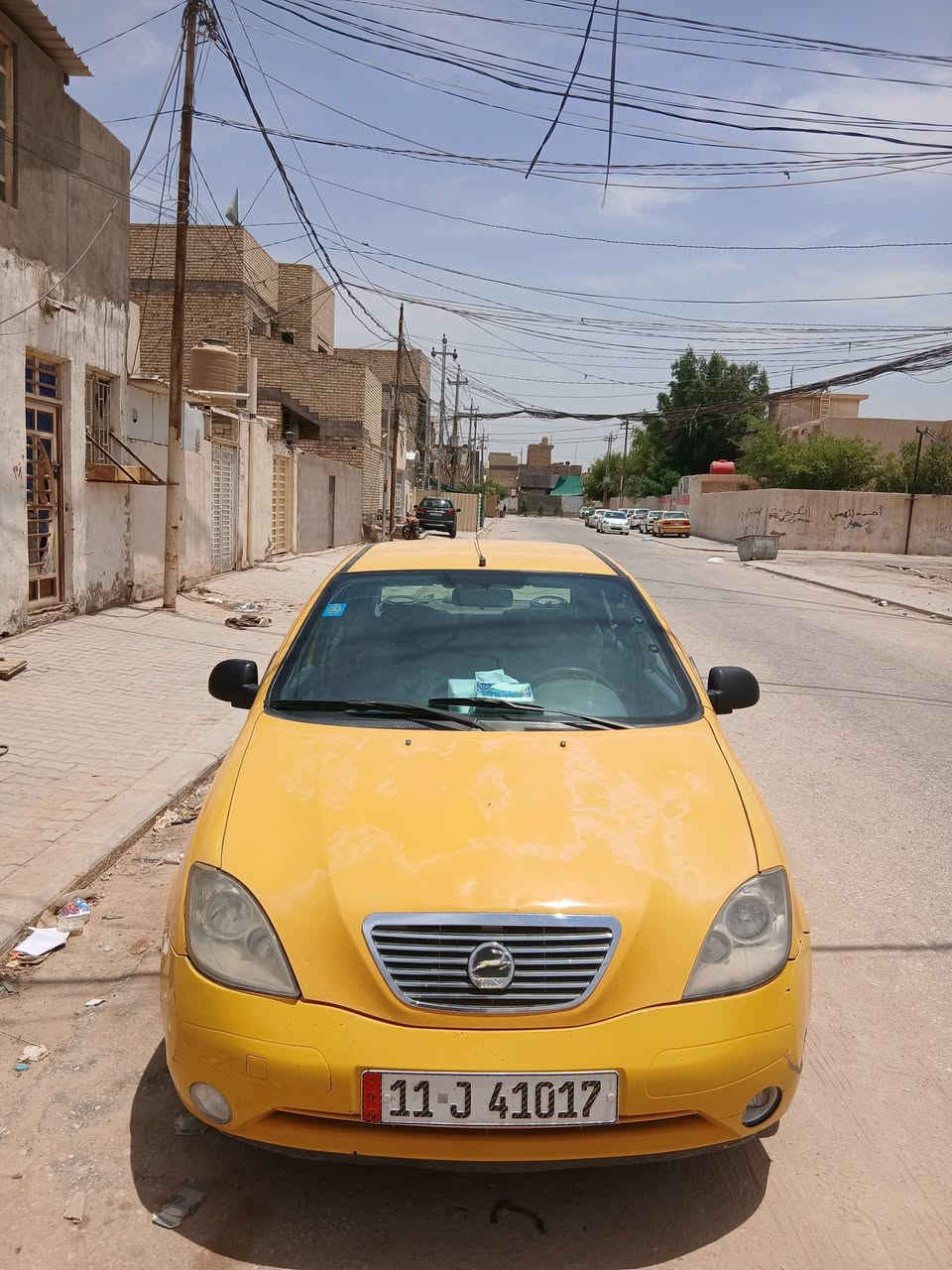 السلام عليكم
طيبه موديل 2015 السياره نضيفه ما متعوبه 

السياره احله من الصور حداديه 80 ب الميه المحرك شرط لا تنقيص ولا تبخير الشاصي قطره خياس مابي 

سعره 40وبيه مجال رقمي *********** بي واتساب
