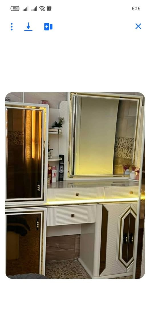 غرفه جديدي صارلها شهرين 
السعر ٩٠٠ بيها مجال
العنوان فيصلية
***********
