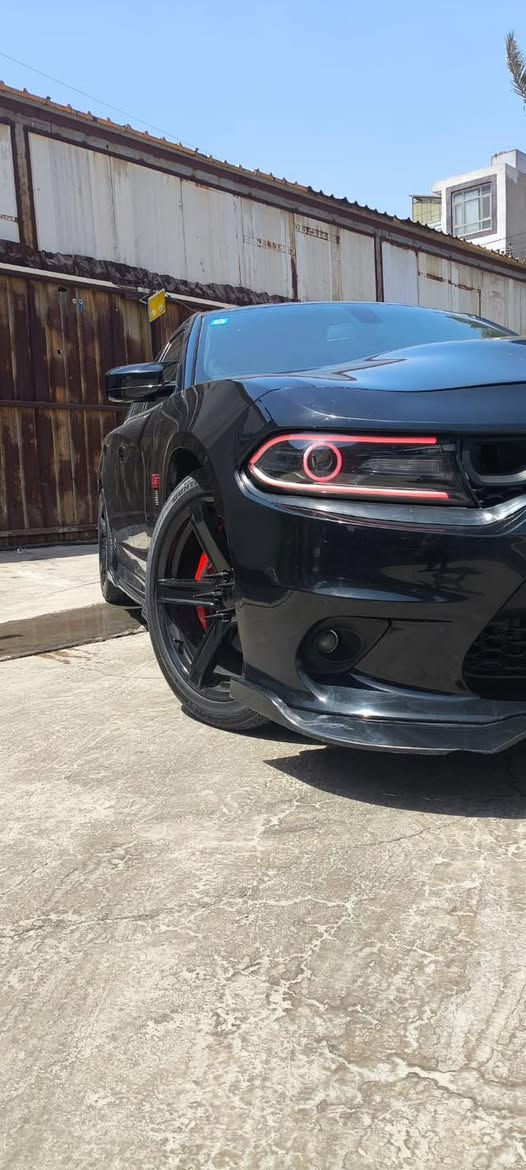 السلام عليكم جارجر Rt/2020 سوبر تراك باك
فول تزويد 
عليها تفريغ كامل هدرز 
بوابات بورله علي الوادي اكتف كزوز ريمونت  تريد صوت طرب تريدها خرسه 
ويل نجمه خسفه قويه تو سايز 
لد متغير سبحه 
عدسه عين الشيطان 
كت كامل SRT
كشنات حضن SRT احمر كنتاره واسود جلد 
ماشيه 70 ميل حقيقي الحادث مال امريكا موضح بالصور
وبالعراق قبق جنطه مبدل بلادي 
السياره جاهزه 100بل 100
مستعجل عالبيع 
السعر 190 
الرقم /***********
العنوان/بغداد البلديات
