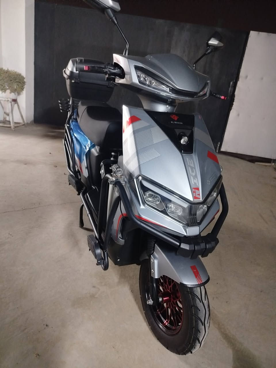 السلام عليكم ماطور للبيع شحن شركت الماسة اسمه الشبح بعده جديد ما مستخدم شهرين يجي ويا بصمتين مفتاحين كارتين كل الكهربائيات شغالة باتريات مال الشركة السعر 900بي مجال قليلي
للاستفسار الاتصال *********** او واتساب وباقي التفاصيل خاص مكاني الرمادي
