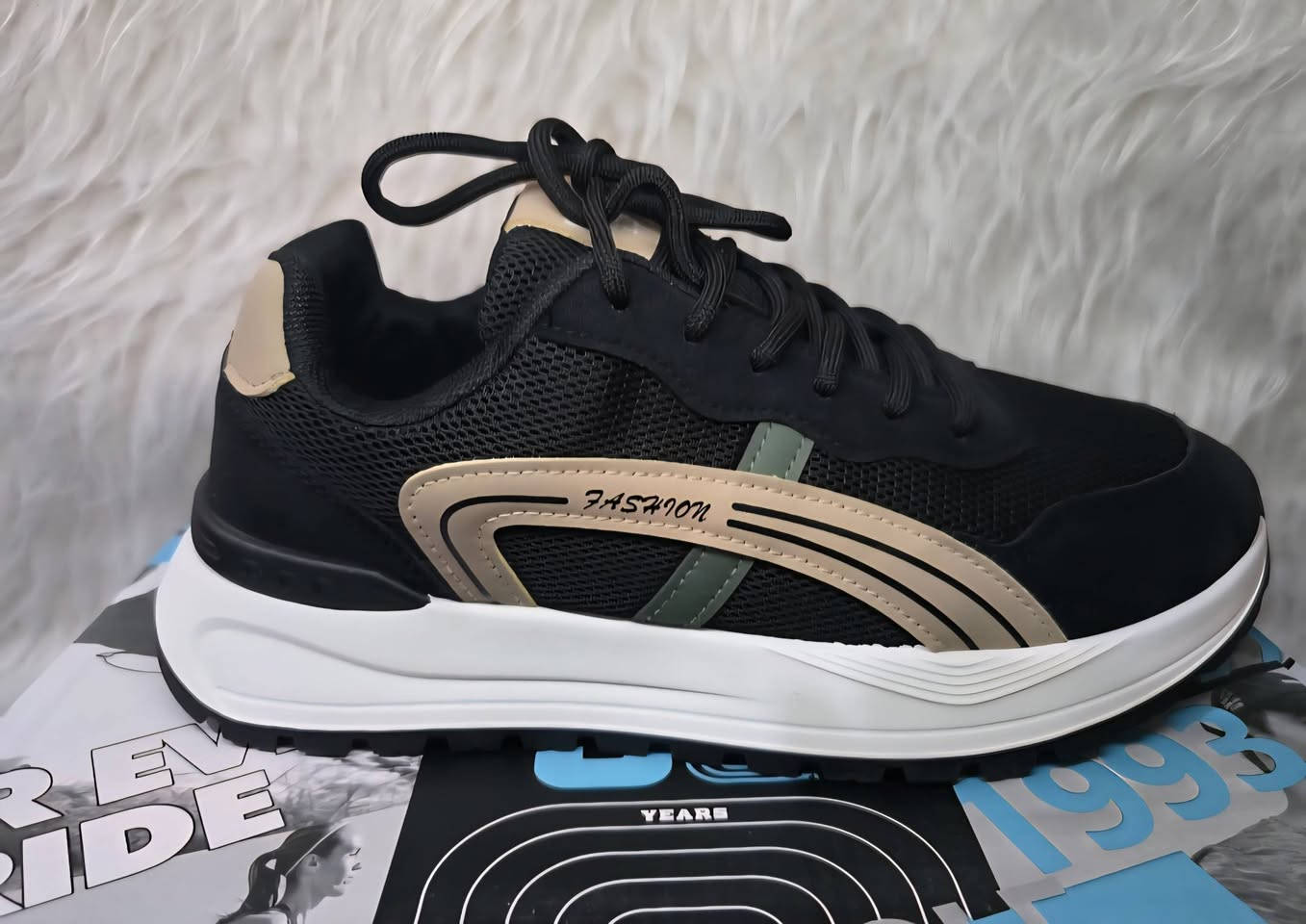 بنات عندي هذني القطعتين أحذية بناتية قياس 39 منو تريدهن أبيعهن على أول تم قطعتين  ب25 ألف والتوصيل مجاني


**إذا كنت صاحب هذا الإعلان وتريد حذفه لأي سبب، رجاءا أرسل رسالة إلى الدعم الفني**