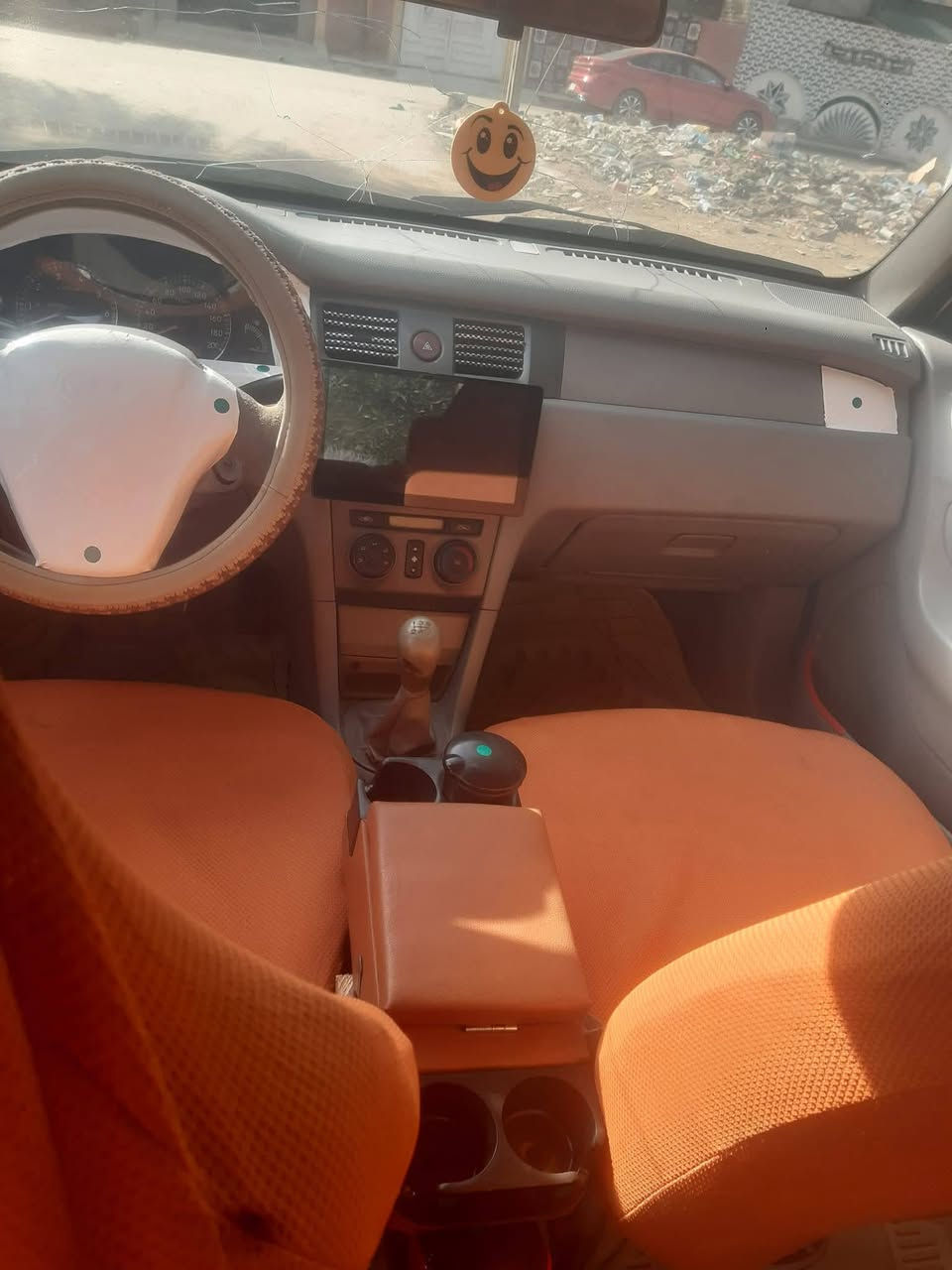 سلام عليكم اخون سياره اللبيع فاو صيني موديل 20013 رقم بغداد كير مكينه مكفول مكفوله من صبغ وضربه حداديه تخم تاير جديد.السعر 40ترهم مراوس. رقم ***********
