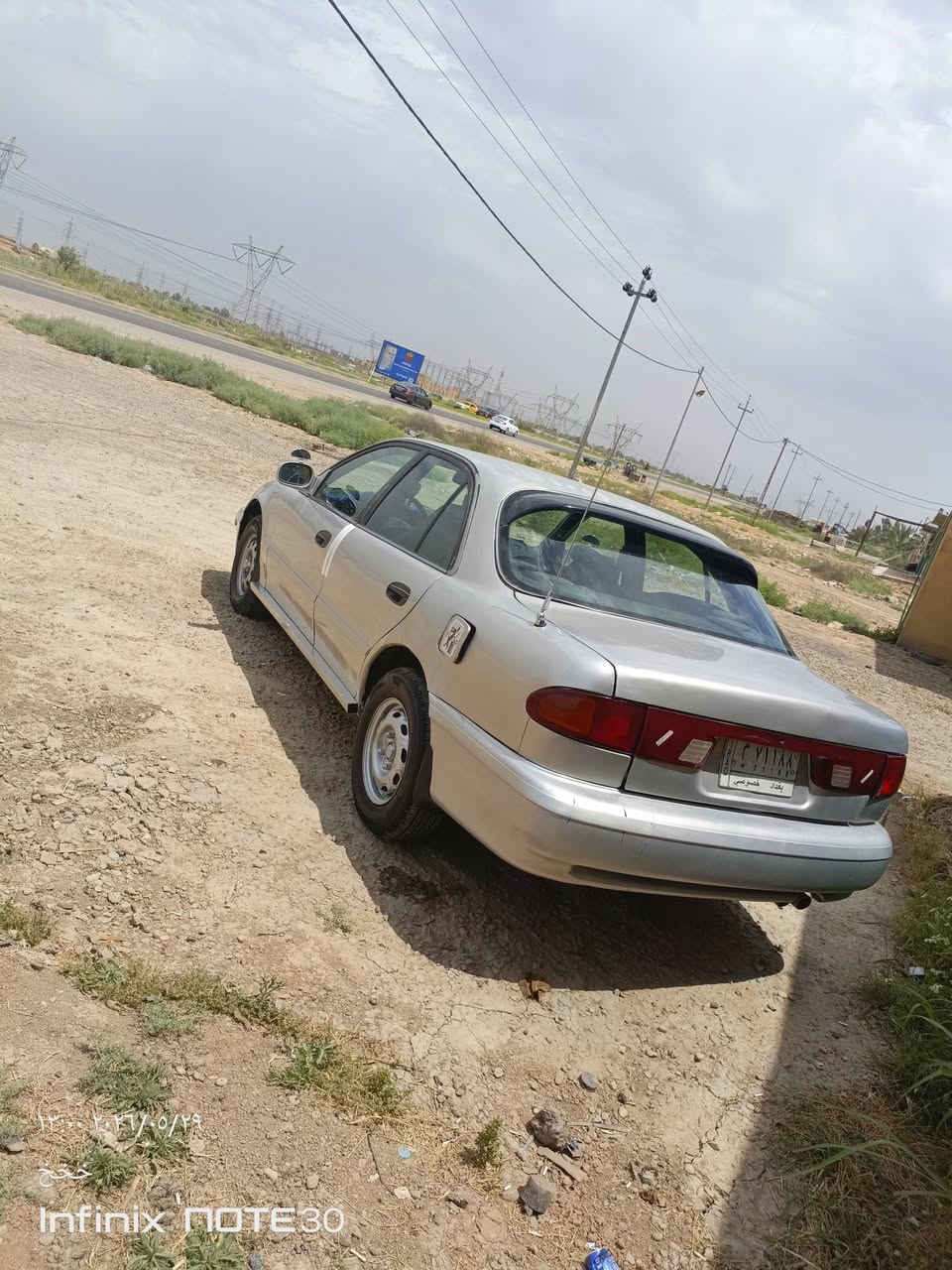 السلام عليكم سونتا 2 لبيع سياره مكفولة من الضربه والكص كير اتو محرك بل الشرط سنوية 2030 السيار شرط التحويل صدر جديد محرك وكير بل الشرط السعر 42 وبيه مجال لشراي العنوان ديالى تقاطع القدس اتصل *********** وتساب بي
