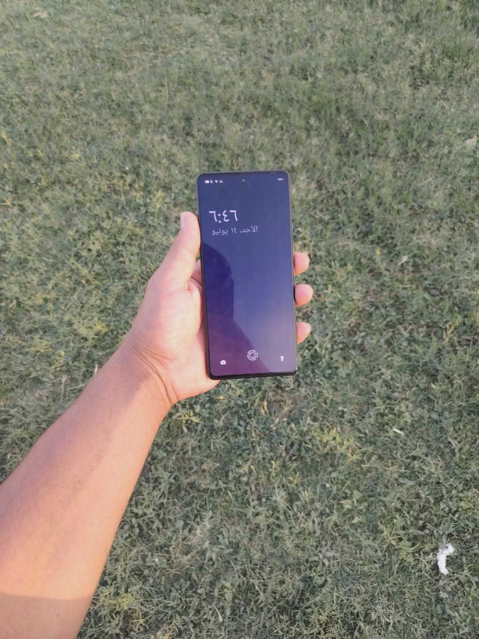 بعد السلام عليكم  جهاز تكنو كامون، 30 العادي مابي ايب عيب بس كسر في الضهر مثل ما موضح بل صوره 
المواصفات ذاكره 256 رام 8/8 كامره 100 ميگه بكسل  
شاشه 120 هيرتز  بطاريه 5000 ملي امبير  شاحن بقدره 70 واط اصلي وياي يجي السعر 130 وبي مجال بصيط للطيبين


**إذا كنت صاحب هذا الإعلان وتريد حذفه لأي سبب، رجاءا أرسل رسالة إلى الدعم الفني**