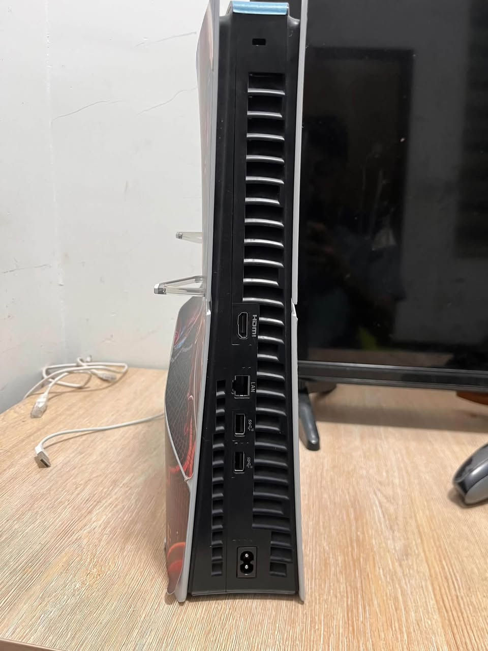 للاستفسار والتواصل عله هذا الرقم ***********
