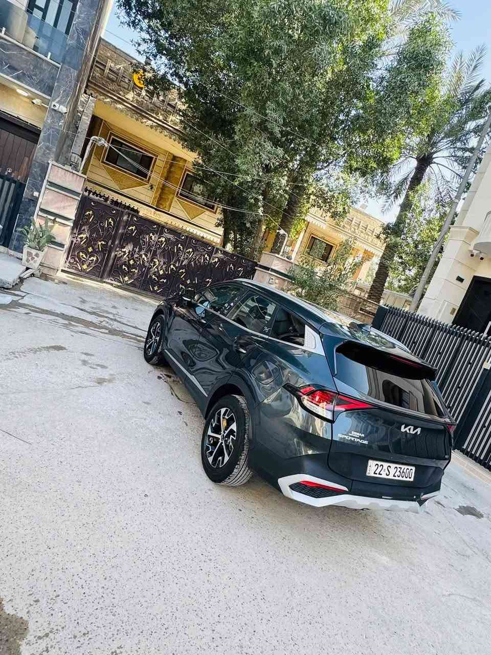 السلام عليكم
كيا سبورتج لون رصاصي 

وارد امريكي موديل 2025رقم اربيل

سياره كلين كفاله شواصي الغود 

ايرباك كله سليم

سياره اخت الزيرو ماشيه3000مايل

المواصفات

بصمة
تشغيل عن بعد
هاند بريك بصمة
نظام ترحيب
شحن وايرليس
رادارات
كشنات جلد 
حساسات وكاميرا
محرك 2500
كشن السائق كهرباء 
تدفئة كشنات
تحديد مسار
تبريد قطعتين
مانع انزلاق
نزول منحدرات
نظام abs
نظام فحص ضغط الاطارات 
وضعيات قيادة
فول تحكم ستيرن
لد امامي خلفي
نقاط عمياء
ويل كب كروم
اوتو هولد 
اوتو ستوب
داخل جلد اسود  

السعر 217$

مكاني بغداد زيونه

رقم الهاتف***********
