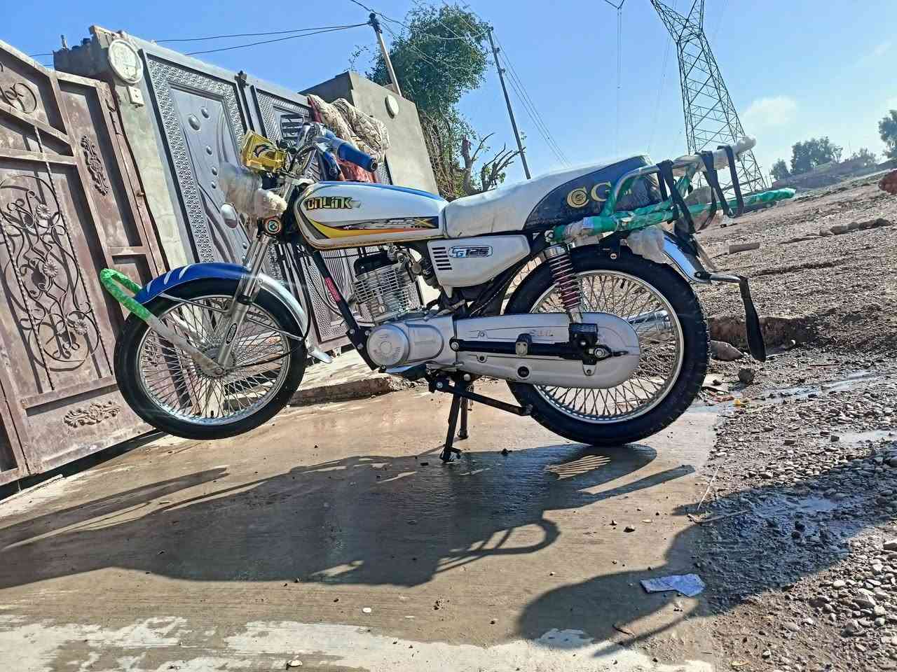 سونك للبيع موديل 23 سعره خاص او اتصل ***********
