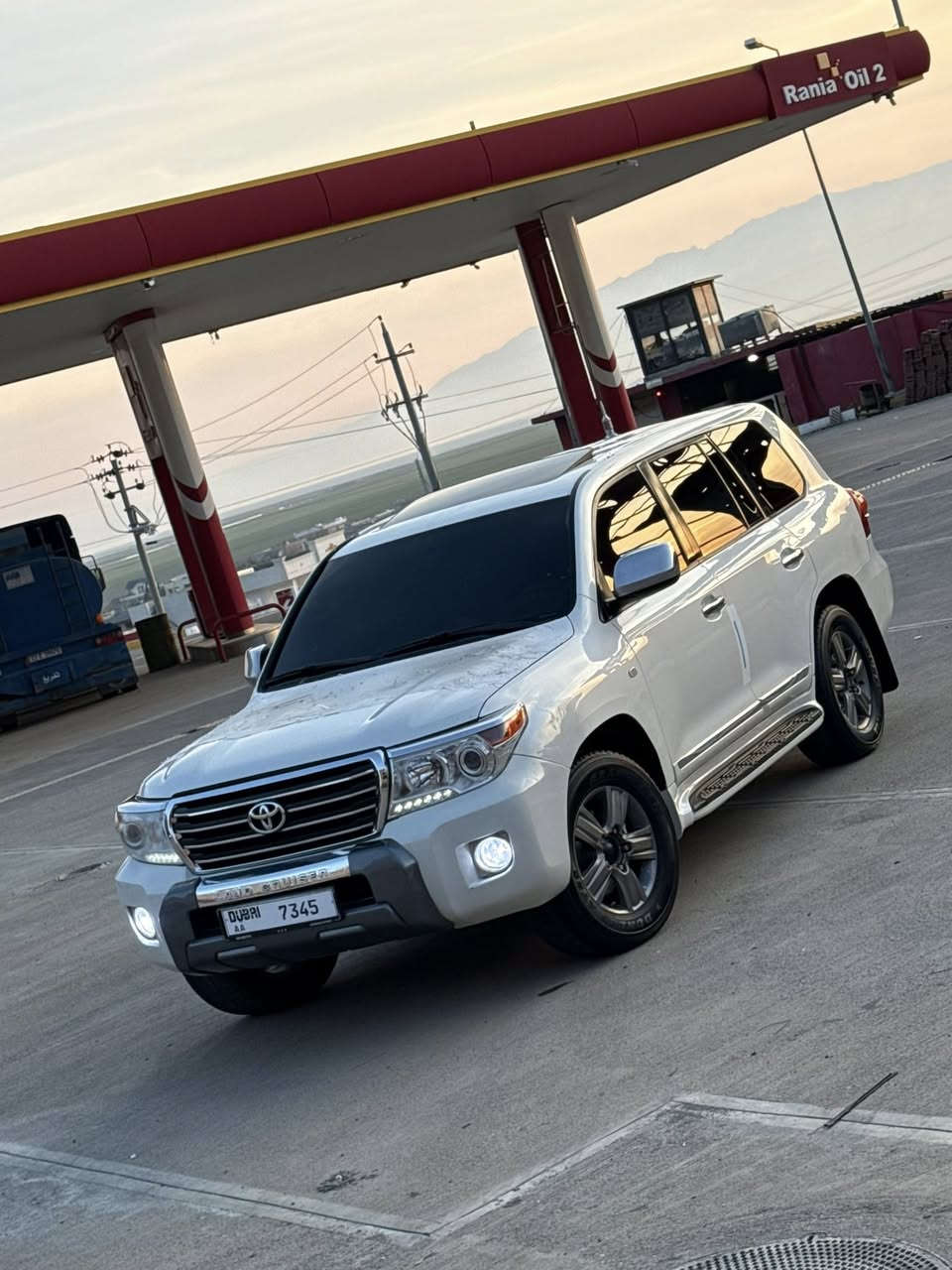 بەناوی خوای گەورە.  ماشاءالڵە لەمالی هەمو لایەک بئ
وەنەوشەی  دووبەی بۆ فرۆشتن بئ سەرەتایە
٢٠١٠ مانگی ٥ کراوە بە ٢٠١٥
GX  فول 
184 k.m رۆیشتوە
گیر تۆماتیک سلایت بەسمە سەلاجە
ناوزەردە 
V8 بەشەرتی ١٠ فیتەر ئەیدەم
٤ ویلو تایەی لۆکی لەبنە
کامل سیرفزم بۆ کدوە
بئ مەسرووفە
دەبل ئەکسل و دەبل گیر هەموی مەزبوت
یەک گلۆب لە شاشەی ئیش ناکات
سەیارەکە بئ بۆیاخە هیجی بیوەنیە
تەنها یەک بەلەی ساردی هەیە
مالی دۆستە مالەکە زۆر خاوین ماوەتەوە
مشتەری  نیت سەرمان مەیشینە لەگەل ریزم❤️
نرخی    ٢٢٠ گەلا
شوین رانیە
*********** واتساب
***********
