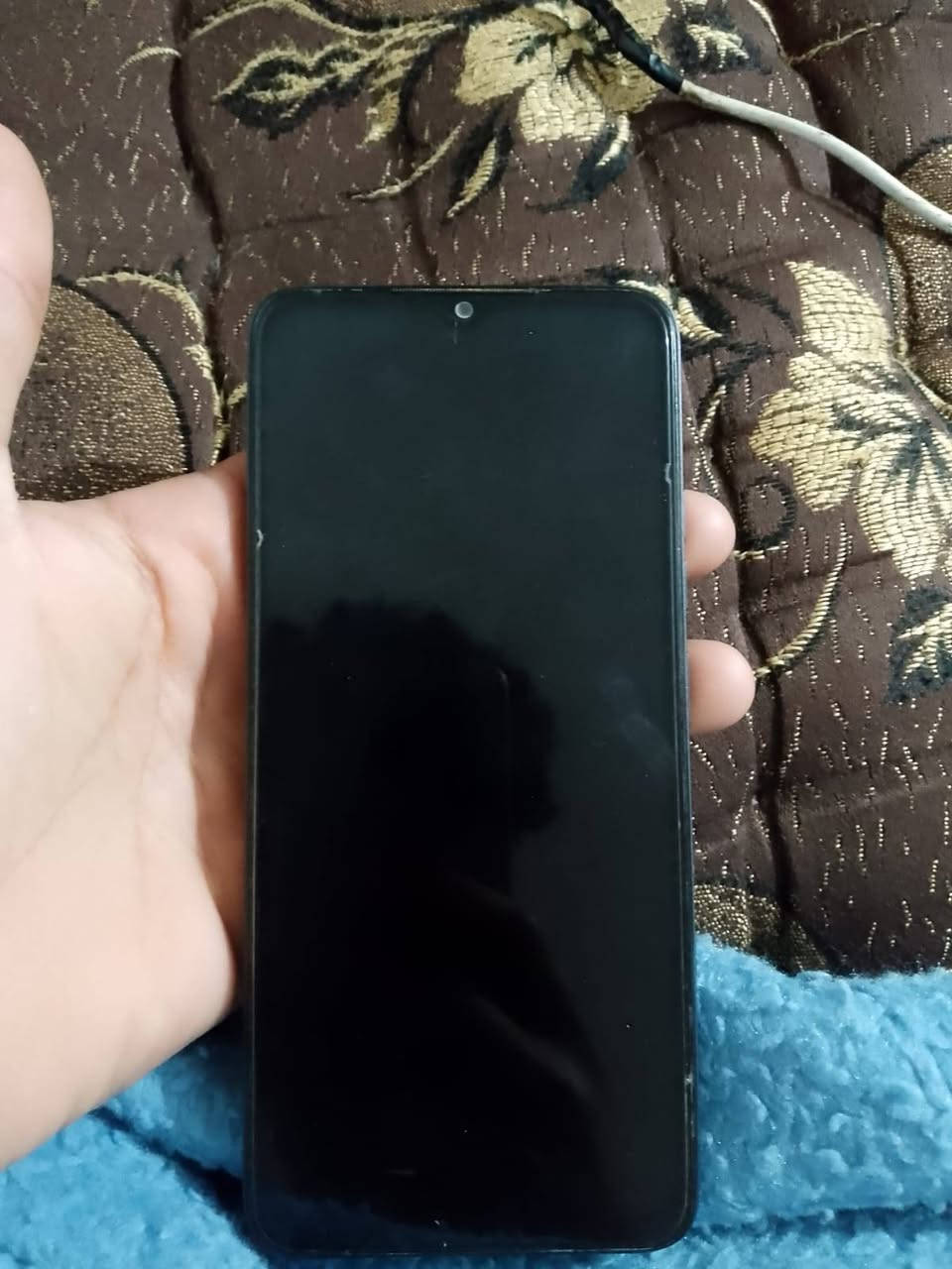 للبيع او مراوس حسب القناعه الجهاز كدامك 
كلشي بلادي


**إذا كنت صاحب هذا الإعلان وتريد حذفه لأي سبب، رجاءا أرسل رسالة إلى الدعم الفني**