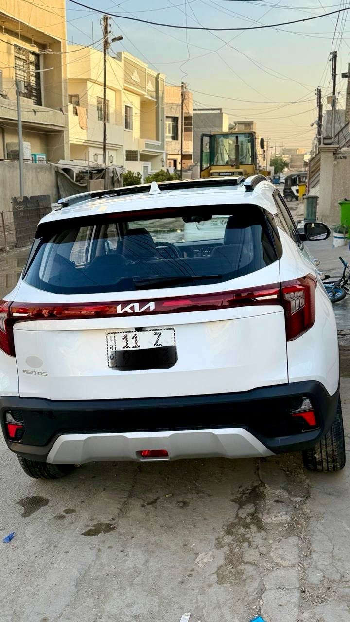 سليتوس موديل 2025 رقم بغداد بسمي ماشية   4  الف استلام شركة ع ايدي   مكفولة كفالة عامة 
فول مواصفات اعلى فئه 
بصمه ، بنوراما ، حساسات اماميه خلفي ، لدات اماميه خلفيه ، توقف الذاتي ، اوتو هولد ، رادار امامي ، قطعتين تبريد ، اشاير بالمري ، تحكمات 
بية مواصفات بعد هواي 

مكان السياره / بغداد الدوره 

السعر / 185 بية مجال 
***********
***********
