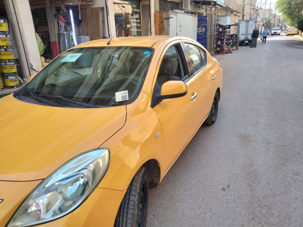 السلام عليكم  
سياره نيسان سني هندي ام البليته الزركه حلوه ونظيفه گير عادي جاهزه مابيها اي عطل 
باسمي تحويل مباشر ارقام انكليزي
سعرها 80 وبيها مجال 
مكاني بغداد الزعفرانيه 
***********
