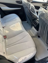 … Byd 2025 سيل 5  ماشيه 2700 مكفوله من زلغ نظافه 100‎%‎  رقم بغداد باس...