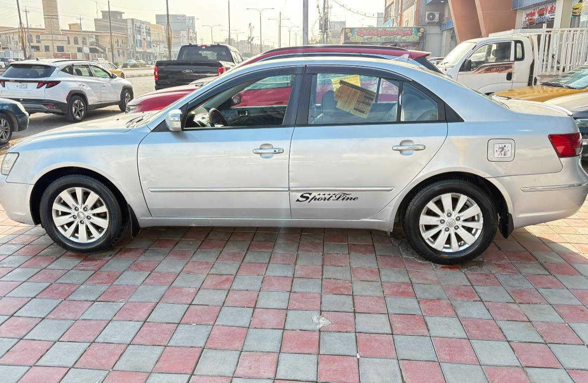 السلام عليكم سوناته للبيع السيره فول الفول خليجي بصمه الكشانه كهرباء وتبريد برده خلفيه ابلاد تحكم  استيرن التبريد شاشه نضام واحد الموقع الفلوجه موديل 2010صبغ جاملغ خلفي و باب خلفي والبنيد مفتوح السعر115للتواصل :؛(***********)
