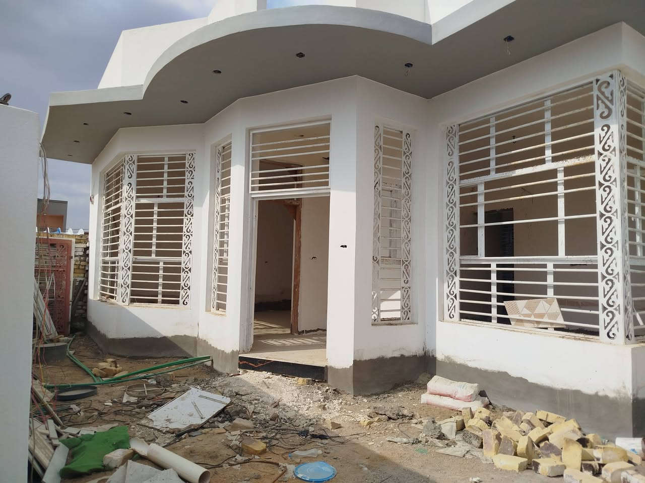 بيت لي للبيع زراعي ملك صرف عثماني جدارية خلف مطعم ايوب مساحه 220متر واجهه 12ونزال 20بي غرفتين وصاله ومطبخ براني مجمع صيحات
ستفسار على رقم ***********او خاص
