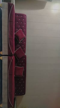 ديوان مودرن • مستعمل نظيف • كوشات صغار
