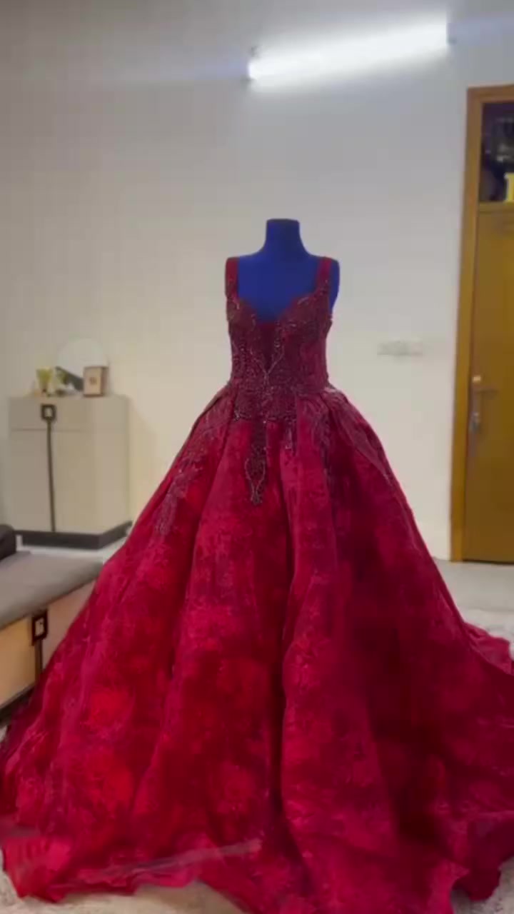 بدله حنه  تلبس لحد 65  تقريبأ تحكم بلقيطان الظهر
ملبوسه مرتين 
عيبها بس التله  مالتها  الترفع البدله نازله شوي   وعندي تله منفصله اذا تردونها 
سعر  180


**إذا كنت صاحب هذا الإعلان وتريد حذفه لأي سبب، رجاءا أرسل رسالة إلى الدعم الفني**