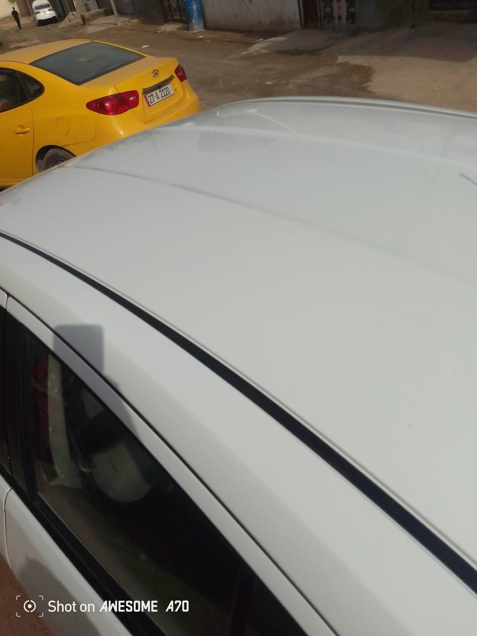 السلام وعليكم شباب نيسان صني هندي بليته زركه مديل 2023 كفاله عامه ما عده بيهه بارد بل داير الخلفي وشويه من الباب ماشيه 55الف مكان بصره شط العرب الجزيره السعر 118 رقم الهاتف ***********
