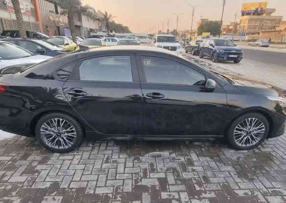 سلام عليكم 
للبيع فورتي جيتي لاين 2024
بدون رقم بدون رقم  
موصفات 
بصمه   ماشيه 13الف 
شاشه جبيره 
رادار جانبي وامامي 
السياره فول عده الفتحه
صوره حادث بلمنشور

مكان السياره بغداد بلبلديات
***********
