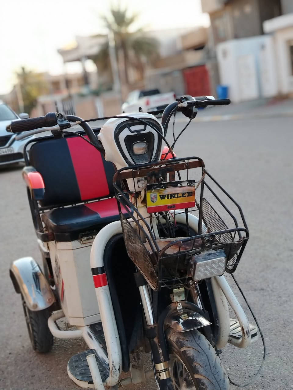 السلام عليكم
دراجه شحن للبيع 3عجلات كلش نضيفه 
سله امامي وخلفي تكون احد نفر واحد فقط🚴‍♀️ 

للاستفسار: خاص


**إذا كنت صاحب هذا الإعلان وتريد حذفه لأي سبب، رجاءا أرسل رسالة إلى الدعم الفني**