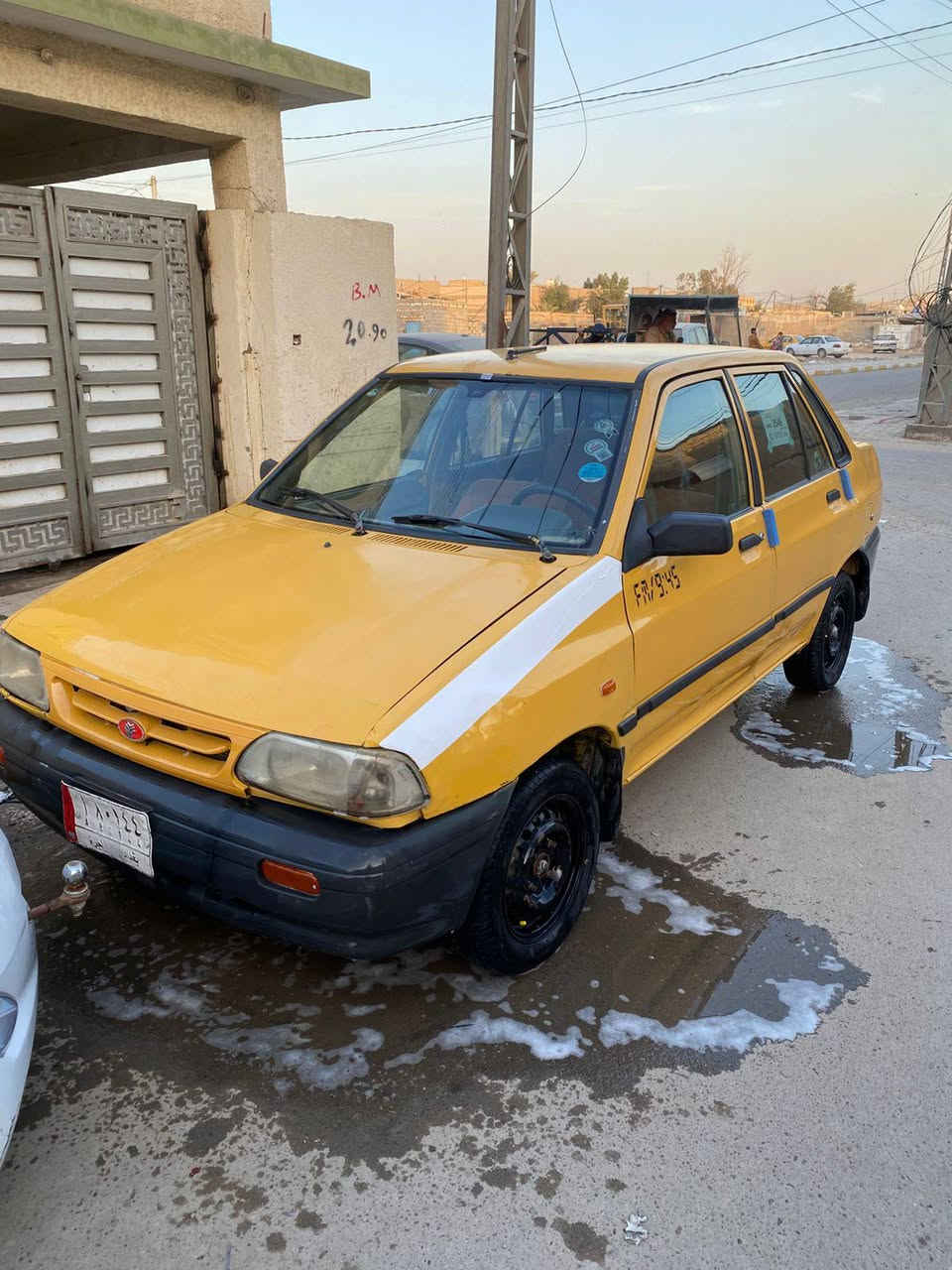 السلام عليكم لبيع سايبا 2011 بلاديه سياره حلوه مكاني الديوانية السعر 23 وبيها مجال  ***********
