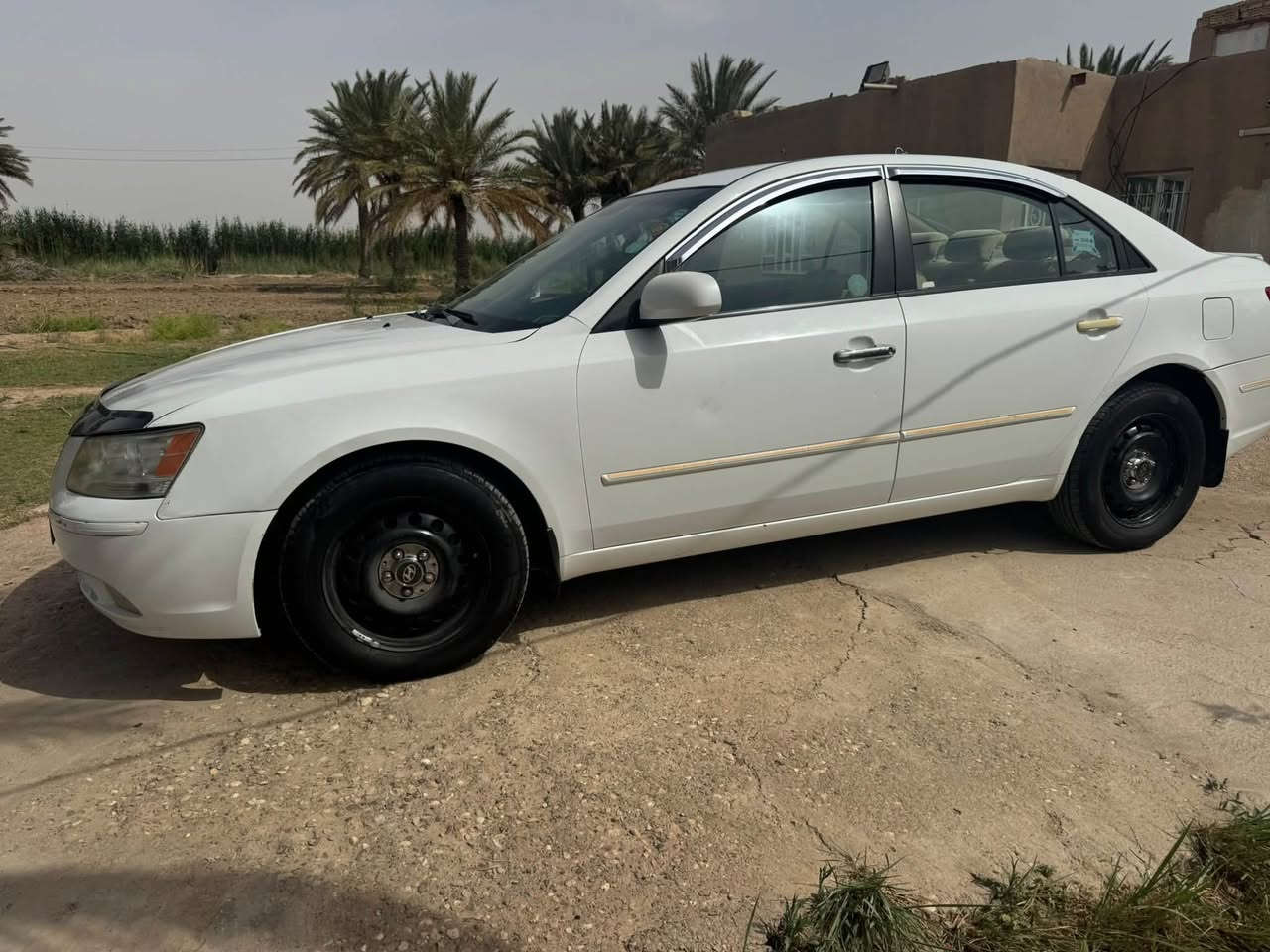 سوناتا ٢٠٠٩امريكي مكينه ٢٤٠٠بيه ثلث قطع بدون داخل مكان واسط الزبيديه ***********x***********
