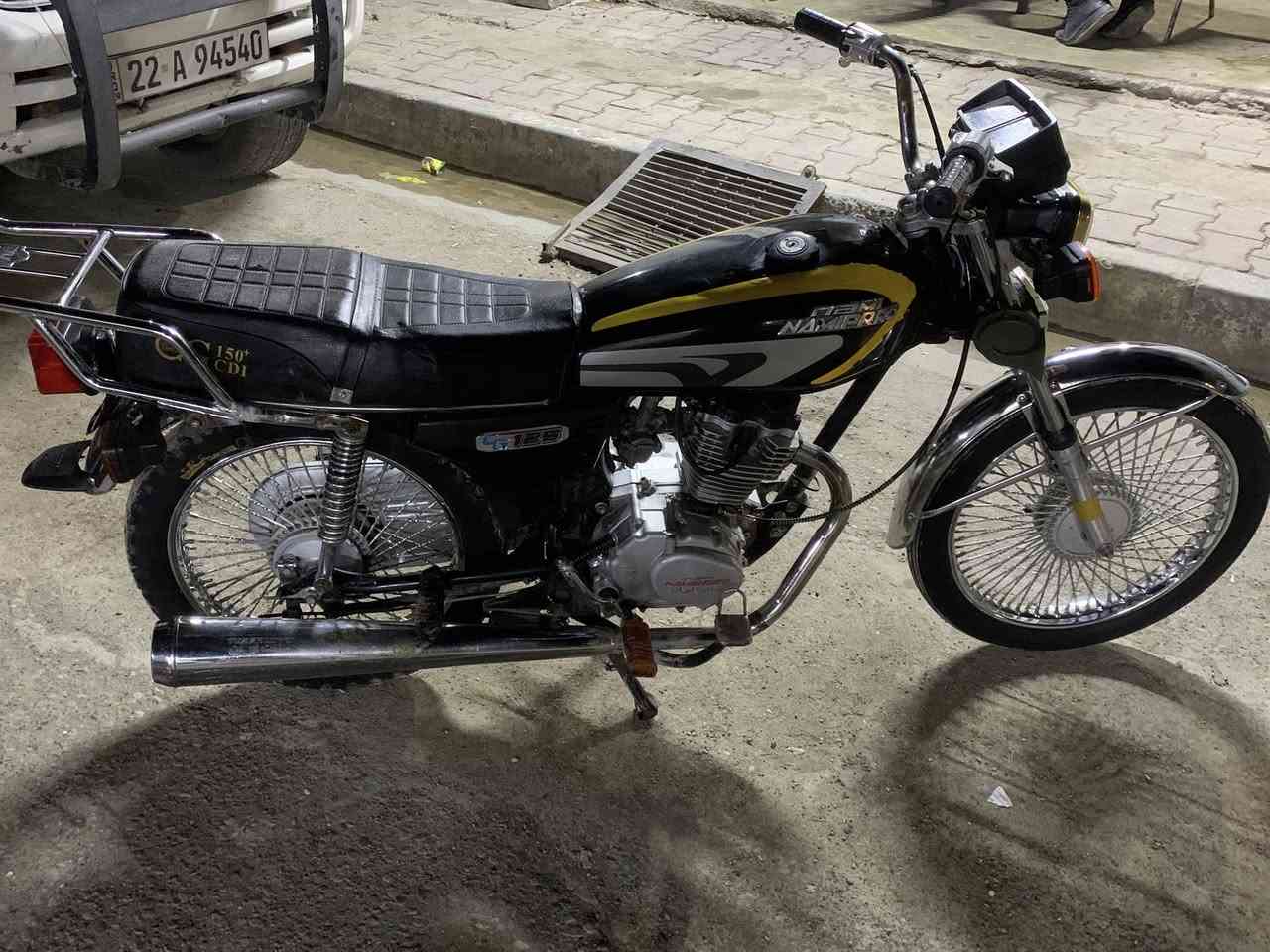 سلام عليكم
دراجه للبيع نامي برو 2020لا صرف لا بخار كهربائيات كلها شغاله دراجه نضيفه سعره335وبي مجال شراي اتصل عل *********** مكاني كركوك عرفه
