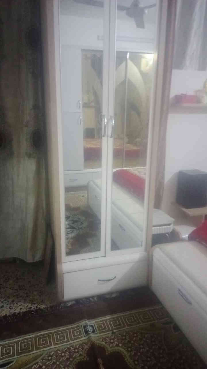 اثاث بيت كامل للبيع زعفرانيه دور شرطه قرب مولد المصري ما متواجد على نت هذا رقمي ***********
