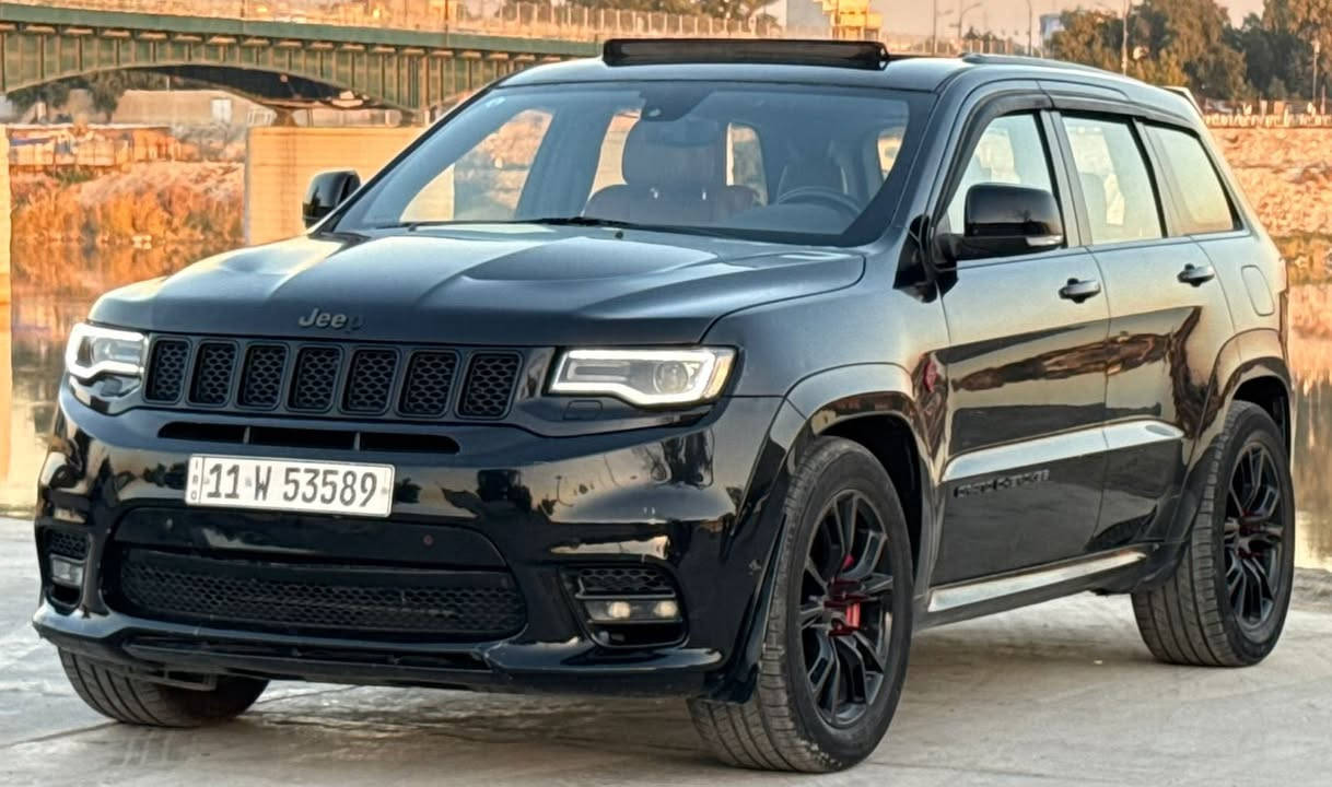 سلام عليكم 
جيب SRT 2020 خليجي محرك 8 سلندر 6400 ماشية 55 الف فول مواصفات 

بنوراما /جنطة كهرباء /شاشة كبيرة/ رادارات /حساس امامي خلفي/ كشنات جلد مشمشي /كشنات تدفئة وتبريد/ 3 شاشات /كتات/ انضمة قيادة/ شاشة الكترونية/ كير شفتات بالستيرن/
 السيارة مغلفة PPF بيهة بين البابين من جوة صبغ فقط كما موضح في السونار 

عنواني البغداد الكاظمية
للاستفسار: ***********
