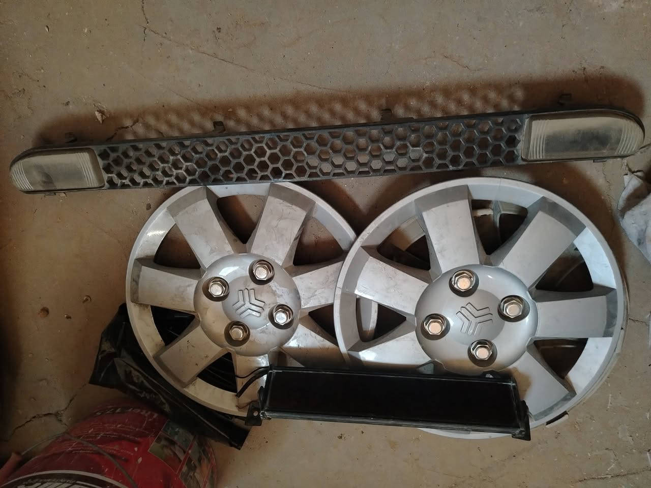 قراض سايبه البيع تاير جديد 35مامشدودوالوياله على5 م
  فلانجات ب10 كب ب5
مصطره مال دعاميه الكدام صيرب10
بلتكتور 8 شقالات مكان نجف


**إذا كنت صاحب هذا الإعلان وتريد حذفه لأي سبب، رجاءا أرسل رسالة إلى الدعم الفني**