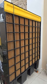 مبردة نصف اوتوماتيك استخدام موسم واحد نظيفة جدا السعر ٥٠٠ الف 07802308...