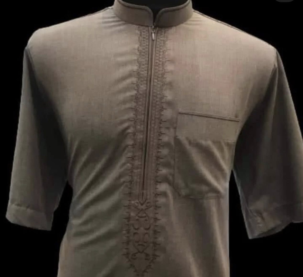 وصلت كلابيات 
رجالي و ولادي خامه 
قطن فانيله 
مرتبات الوان مختلفه 
والقياسات من 4 سنه لحد 15 سنه 
والقياس الرجالي متوفر 
التوصيل سماوه 2000
التوصيل محافظات 5000


**إذا كنت صاحب هذا الإعلان وتريد حذفه لأي سبب، رجاءا أرسل رسالة إلى الدعم الفني**