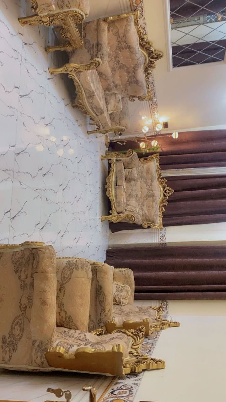 السلام عليكم تخم ملكي للبيع السعر٤٠٠الف الموقع زراعي الغزاليه قرب جامع الحديثي للاستفسار***********
