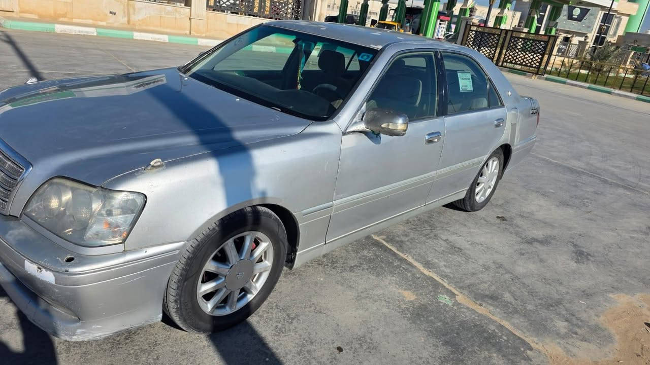 السلام عليكم ملكه ٢٠٠١ اصل سياره دكمتين مشروع وطني بسمي كفاله. كصه ونقل جثه وعيب شرعي اصوليات  
مدفوع كمركها ورقمها قرار ٤٨ تحويل ثاني يوم كير ومكينه 3000 فيشه وبطل جاهزه من كلهن لايت ابو عيون سياره بيها جراد قليل سنويه ل ٢٠٢٧
السعر 105 
مكاني ناصريه الغراف 
*********** موجود اتصال واتساب
