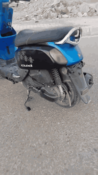 سلام عليكم دراجه بوليسي ياباني درجه لا صرف لا بخار كفرات نضيفه دراجه نضيفه كله بلاد دراجه تأخذه ما تصرف عليها بس بنز بريك كلوبات عالي ناصي اشاير يمنه يسره العنوان كركوك كوباني  السعر 350وبي مجال حك الجيه ***********
