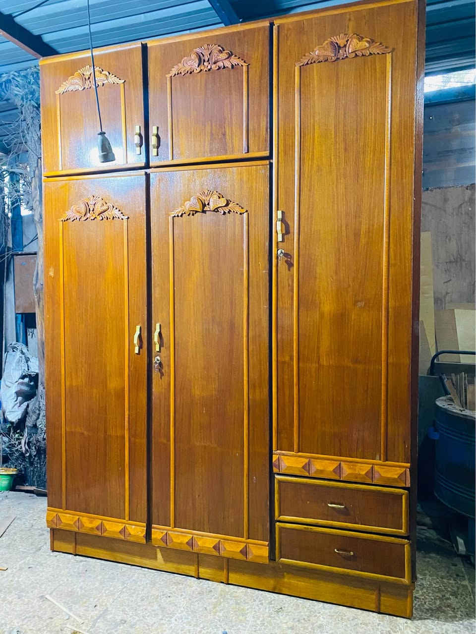 قنصور ثلاث ابواب ملحق السعر١٤٠ للاستفسار *********** موصل, نينوى
