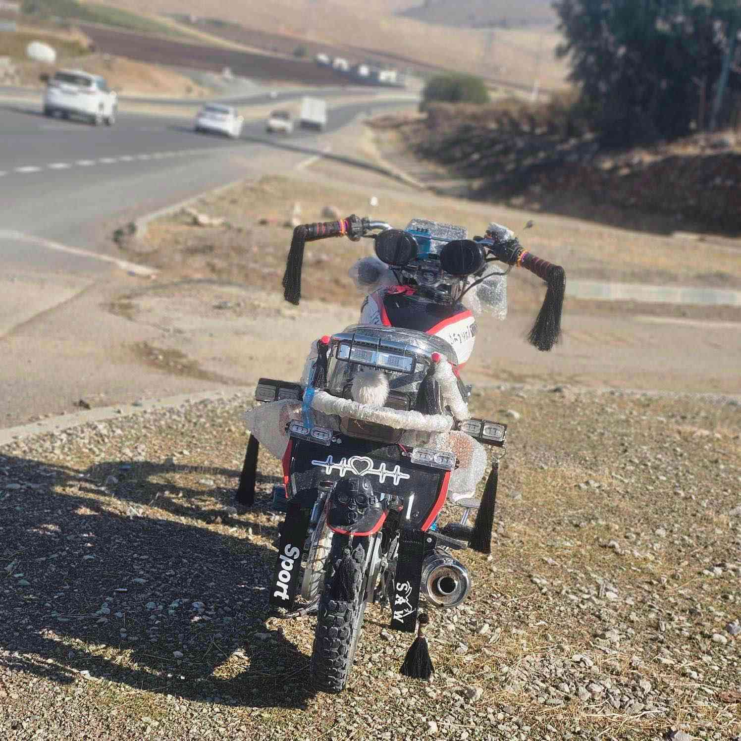 solink2024 125cc
مەکینە کەپس
گیرو مەکەینە بەشەرت 
کامل کەملیاتی بۆ کراوە 
مانۆرەکە تابلی بەقوتە 
بەس ماشەلله دەویت لە قوتوو جوانی رانية, السليمانية


**إذا كنت صاحب هذا الإعلان وتريد حذفه لأي سبب، رجاءا أرسل رسالة إلى الدعم الفني**