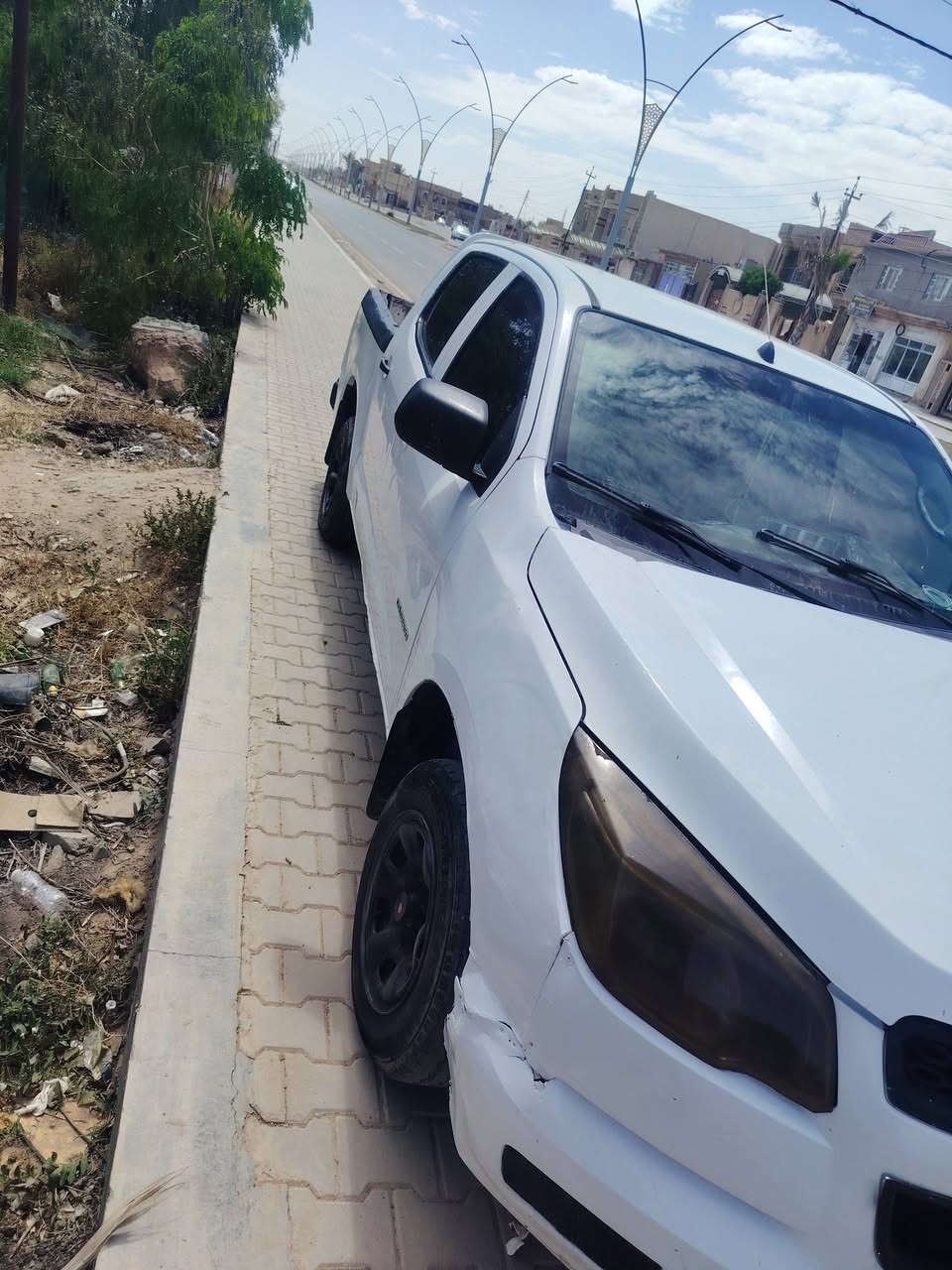 شوفر كولرادو مديل 2013 ادوات السياره جاهزه من كلشي خير من الله مكينه ونجي  للتفاصيل اكثر ***********
