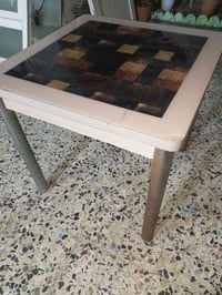 ميز طعام • ٨٠×٨٠