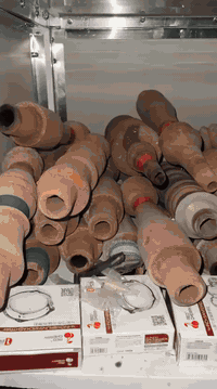 غراض كوفي كامله للبيع جمبر تسكام ونراكيل بابليه كامله ونراكيل خشب كاملات سعر خاص. وبيهن مجال *********** رقمي
