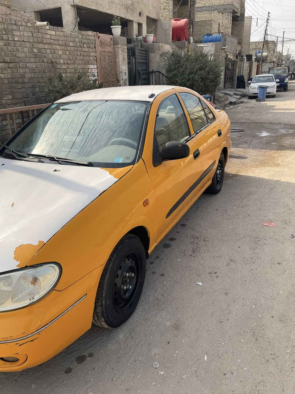 السلام عليكم نيسان سني ٢٠٠٦ كير اوتماتيك مكينة قبق ابيض مكفولات منظومة تبريد جديده بيها ضربه بالجنطه السعر ٧٥ مكاني بغداد 
الاتصال ***********
