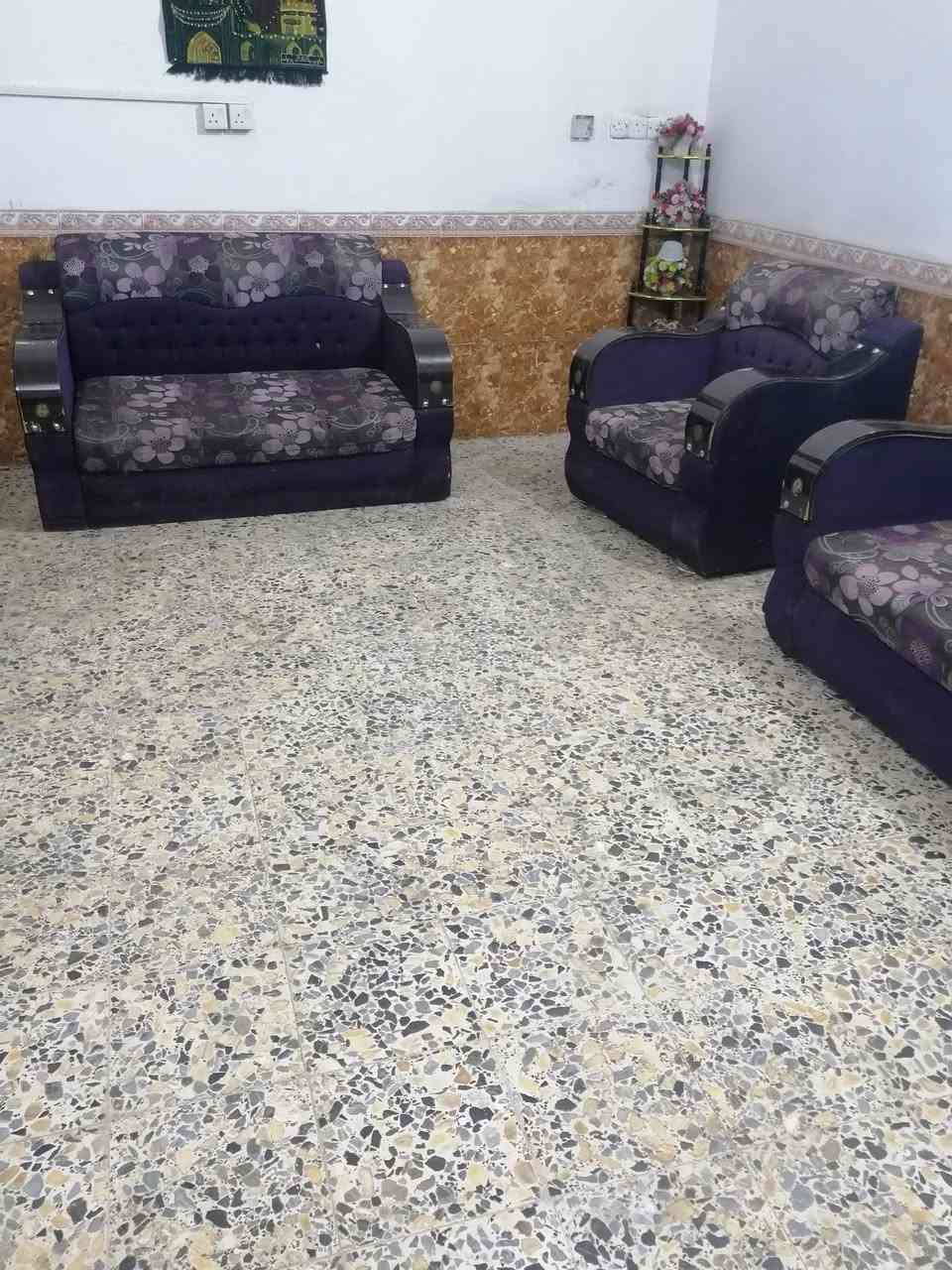 غراض منزليه نضيفه كلش للبيع كلمن وسعره اتصال هاتفي ***********
