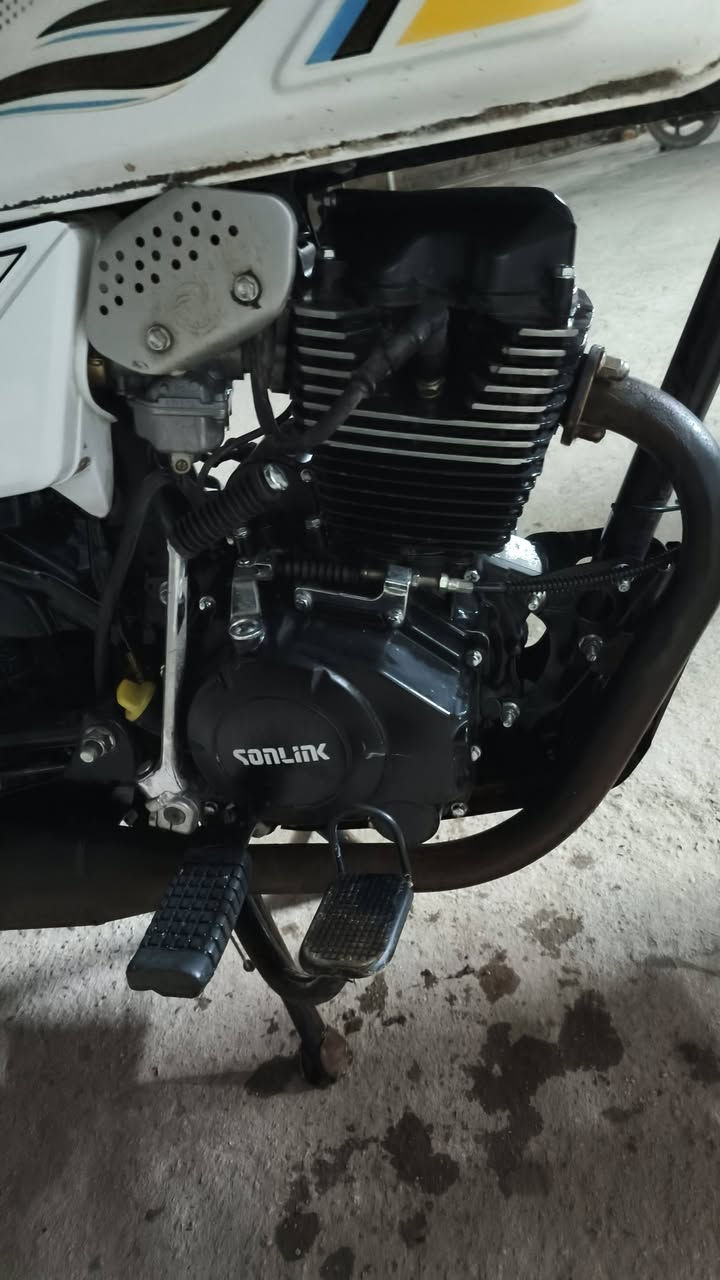 سلام عليكم
دراجه سيفان موديل 2025
كفاله عامه تخم تاير جديد 
مكاني الحمزه الغربي 
الاتصال,***********
