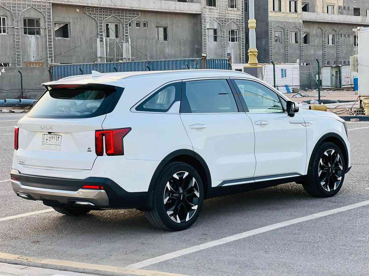 سلام عليكم سورنتو 2024 خليجي رقم بغداد مشروع وطني تتحول بكل المحافظات سنويه 2028 
ملاحظه سونار مرفق معه الصور كفاله عامه 
مواصفات بصمه سته سلندر سبعه راكب ثلاثه قطع تبريد كشنات كهربائيه كير ماوس سايد بريك بصمه شاشه كار بلي حساسات اماميه خلفيه مري شفط اشاره بل مرايه تحكمات  ويل عشرين استرين شاحن لاسلكي بردات خلفيه وبعد بيها هواي مواصفات معروفه 
كير ومحرك تبريد تخم تاير حداديه كلها جديده وخير من الله  
مكان سياره كربلاء المقدسه 
رقم الهاتف ***********
سعر 305…
ملاحظه غير متواجد حاليا على الفيس بوك Singapore
