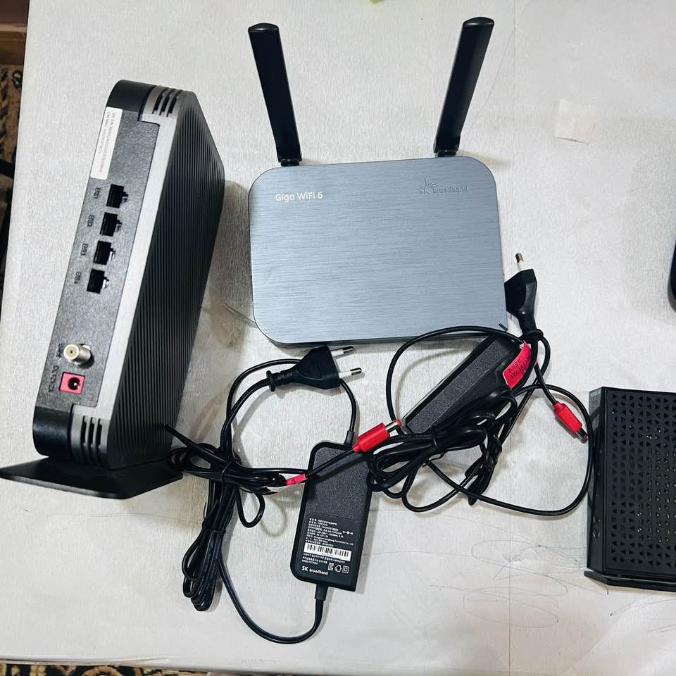 راوترات عدد 3 
Sk broadband قطعتين صنع كوريا 
netgear بدون شاحنة
TP link
ابيعهم شلع لاعلى سعر


**إذا كنت صاحب هذا الإعلان وتريد حذفه لأي سبب، رجاءا أرسل رسالة إلى الدعم الفني**